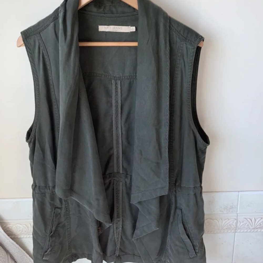 Army Green Vest/Jacket